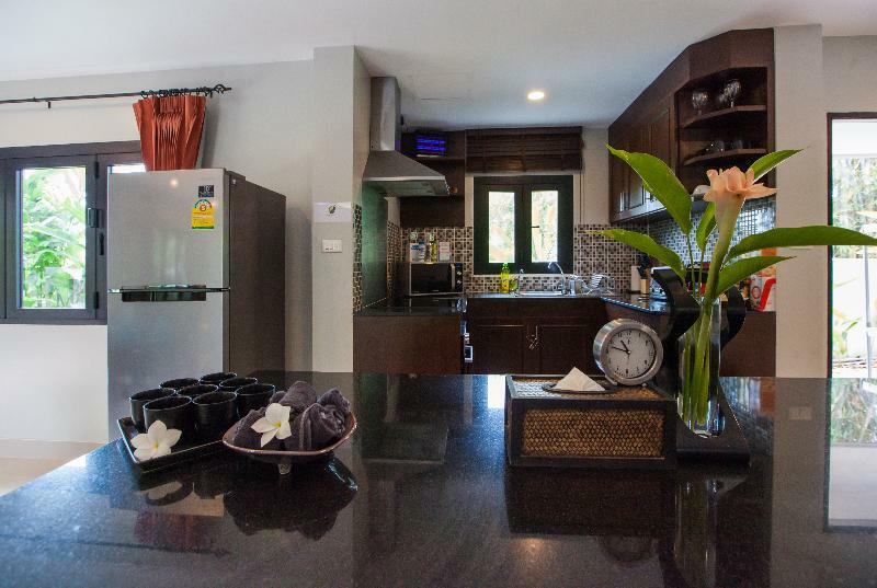 Baan Santhiya Private Pool Villas - Free Tuk-Tuk Service To The Beach! Ao Nang Exterior photo